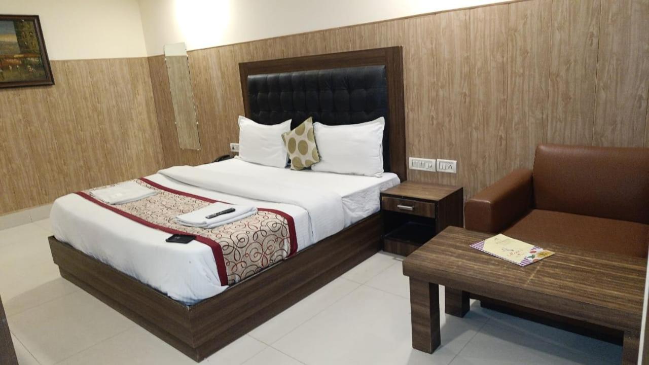 Airport Rts 3* New Delhi